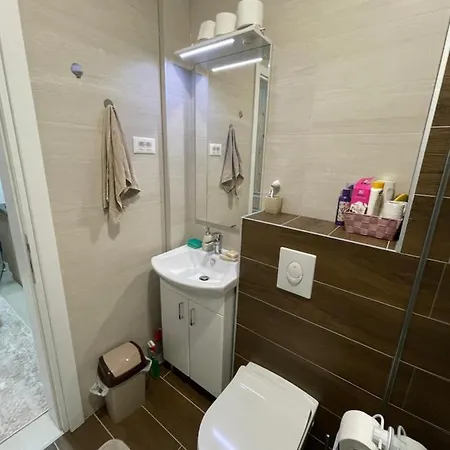 Apartman Honey&free Parking